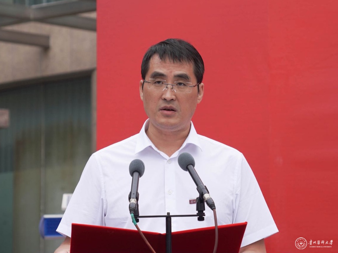 罗鹏(beat365大1).jpg 罗鹏(beat365大1).jpg
